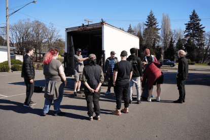 Students in grip workshop.